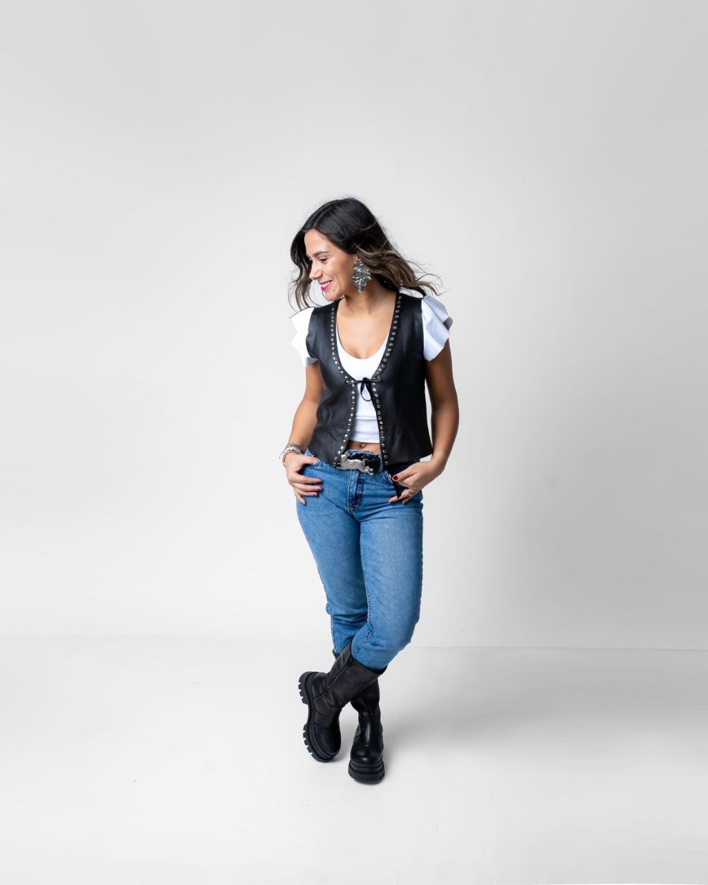 Guillette Negro Tachas