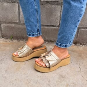 Sandalia Vuelo Dorada