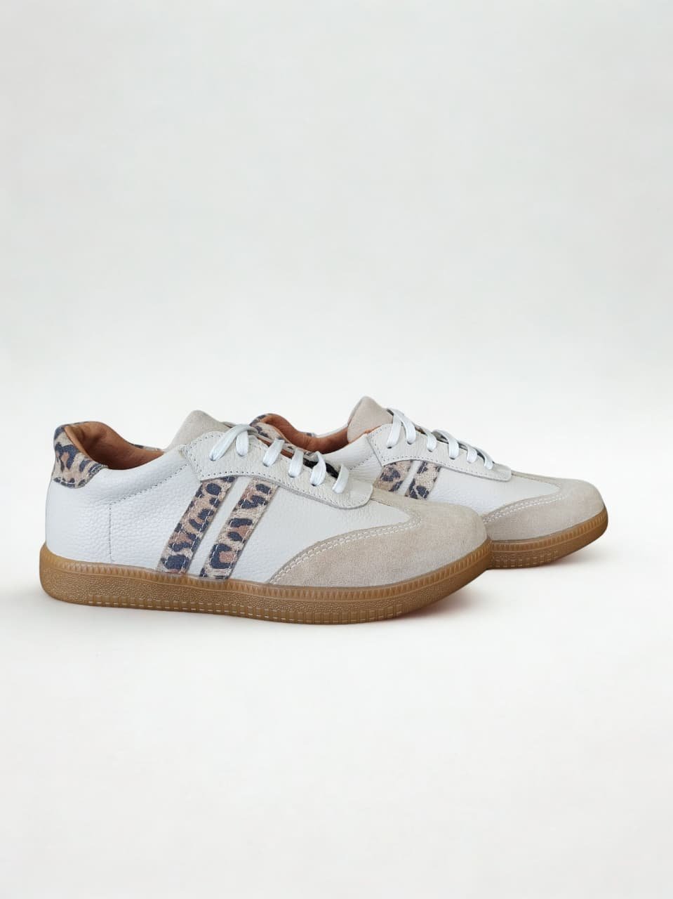 Zapatilla Beige/Print Líneas - Imagen 2